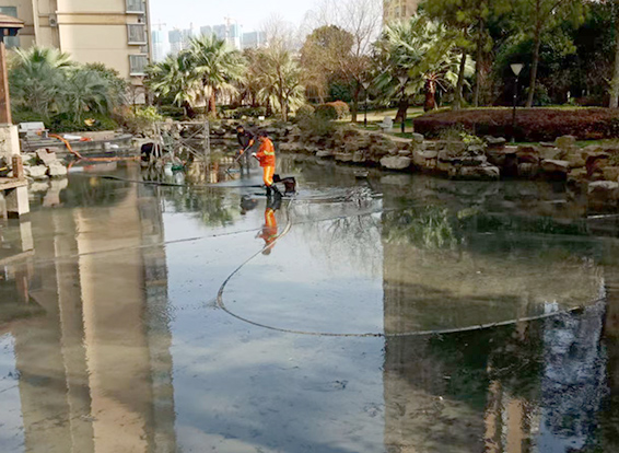 祥云景观池淤泥清理